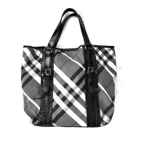 Burberry Beat Check Lowry Tote - Picture 3 of 6